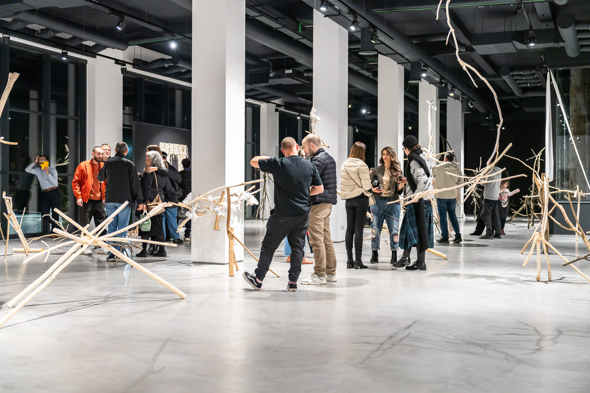 Featured image for “The Sublime of the Feedback Loop – Still 1”