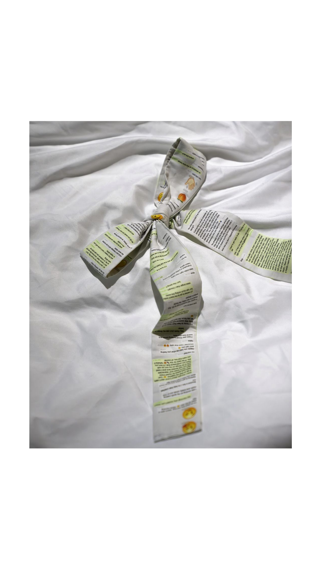 Featured image for “Aurora Mititelu – Double Text Me”